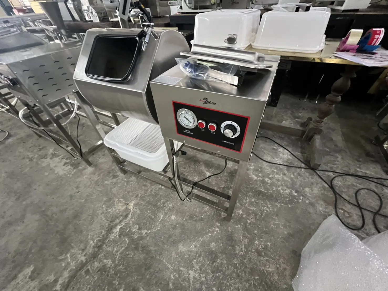 เครื่องหมักเนื้อ หมักหมูอัตโนมัติ ระบบสุญญากาศ 60 ลิตร Meat Marinade Machine 15 S 55681043 0