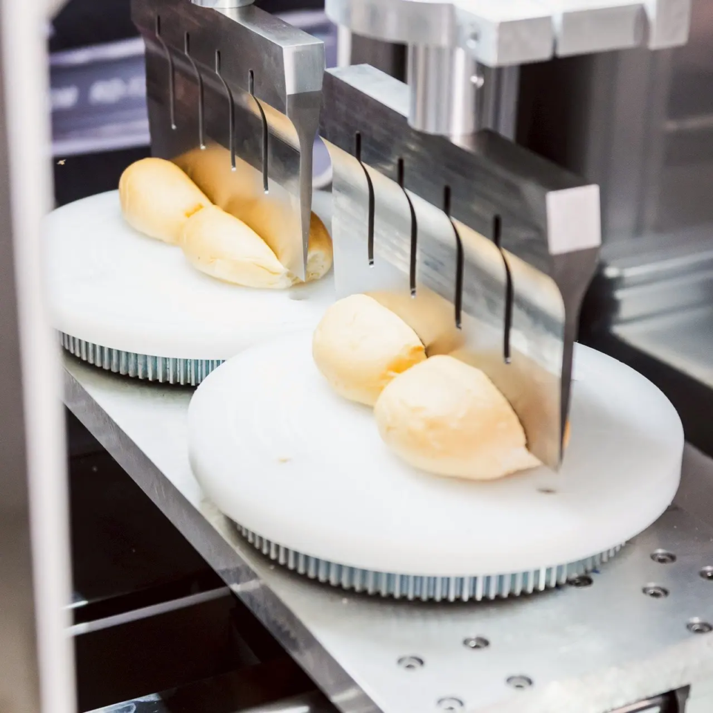 เครื่องตัดเค้กอัลตราโซนิก-Ultrasonic cake cutting machine 11 LINE ALBUM เครื่องตัดเค้ก 260106 10 0